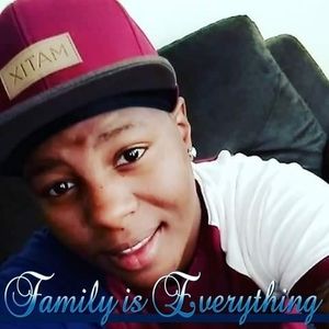 Meet your Posher, Sharmion